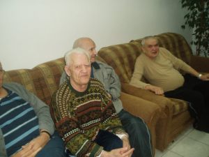 34834_1765774190357_1419211823_1871623_7867034_n